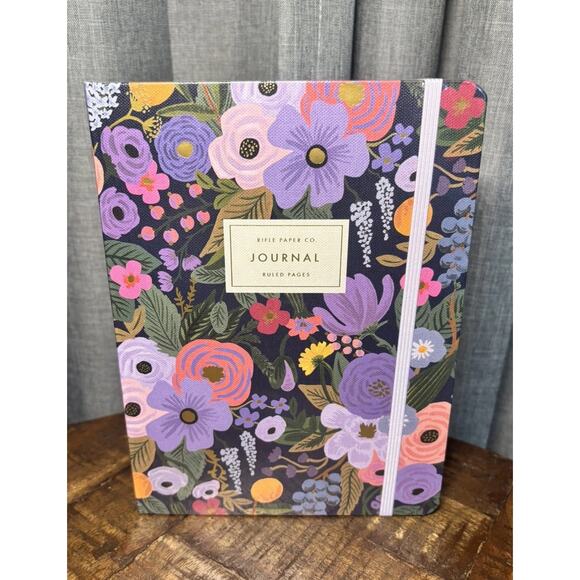 RIFLE PAPER CO. Journal with Gold Pen in Violet Garden Party New Purple - Picture 7 of 10